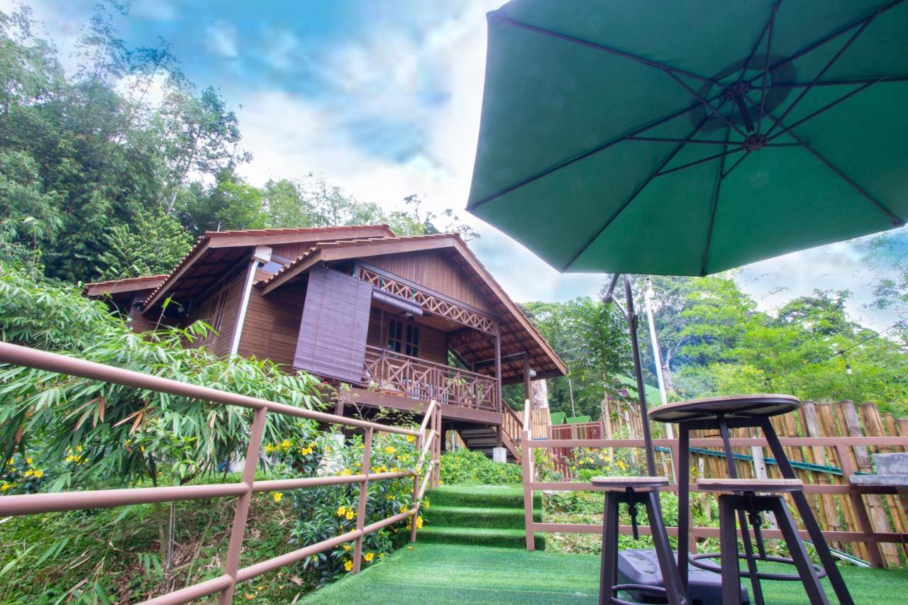Genting Greenwoods Tiny Houses & Events Hall Genting Highlands Exterior foto